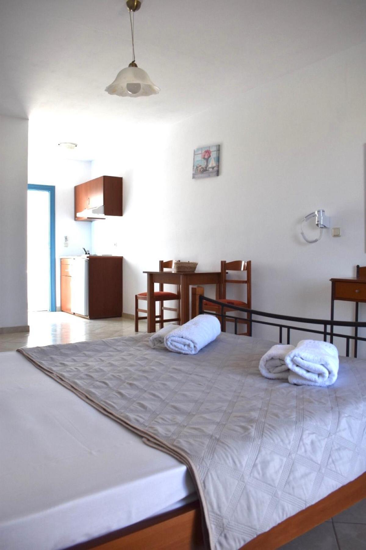 Asterias Studios Agia Anna  ภายนอก รูปภาพ
